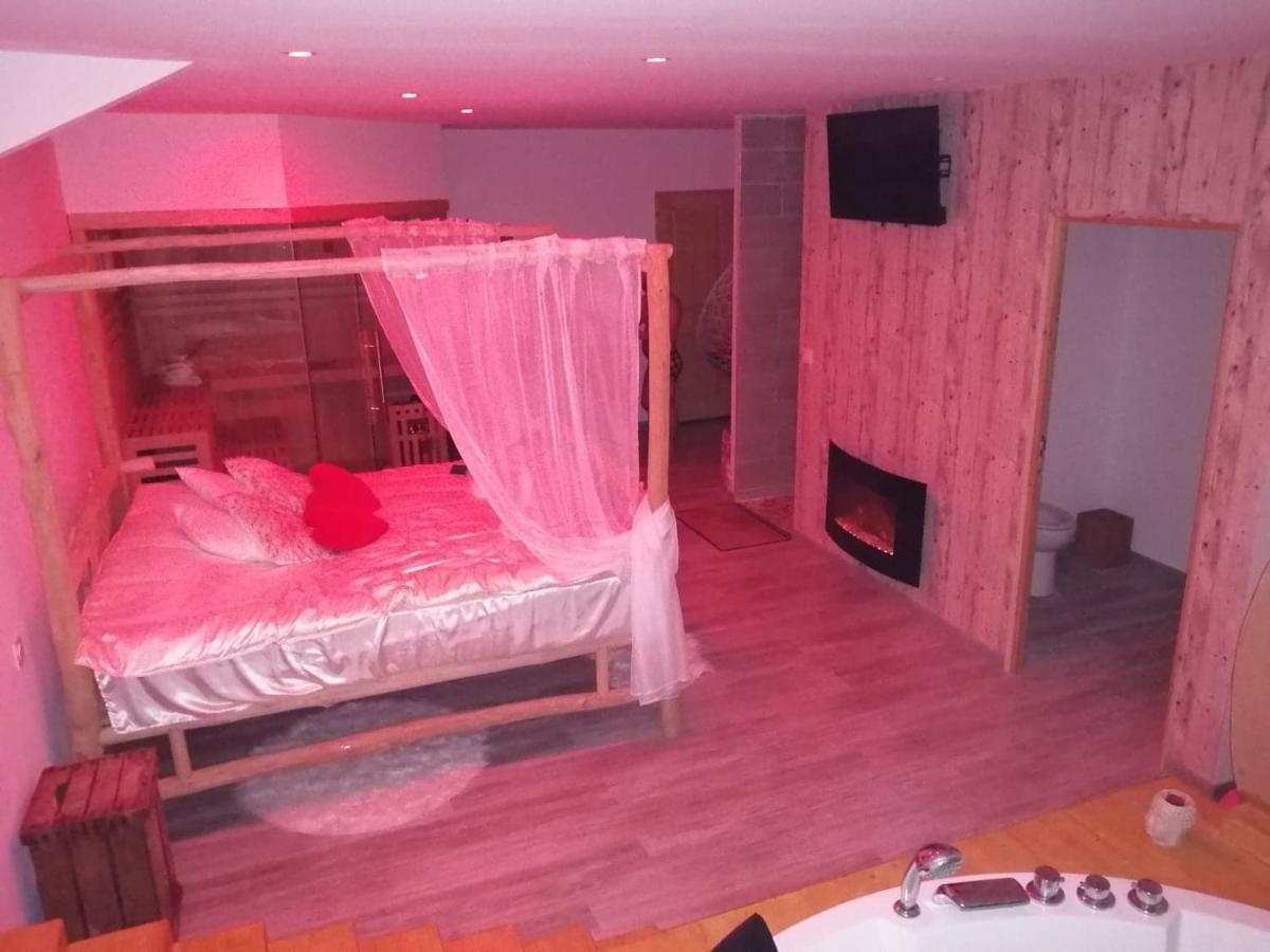 Le Reve De Lily Panzió Les Vignères Kültér fotó