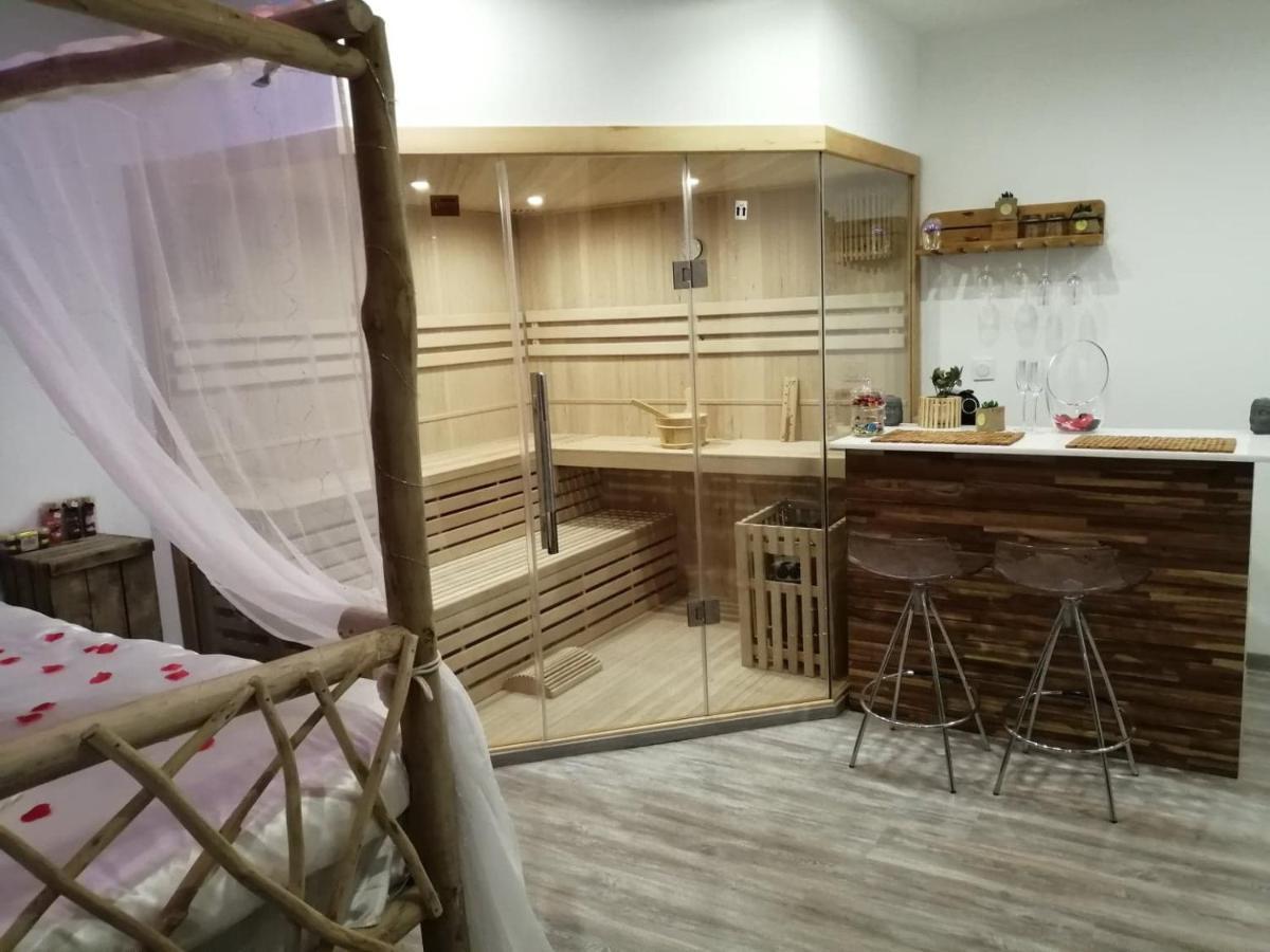 Le Reve De Lily Panzió Les Vignères Kültér fotó