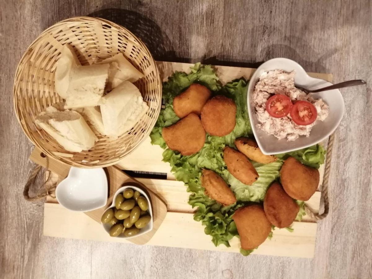 Le Reve De Lily Panzió Les Vignères Kültér fotó